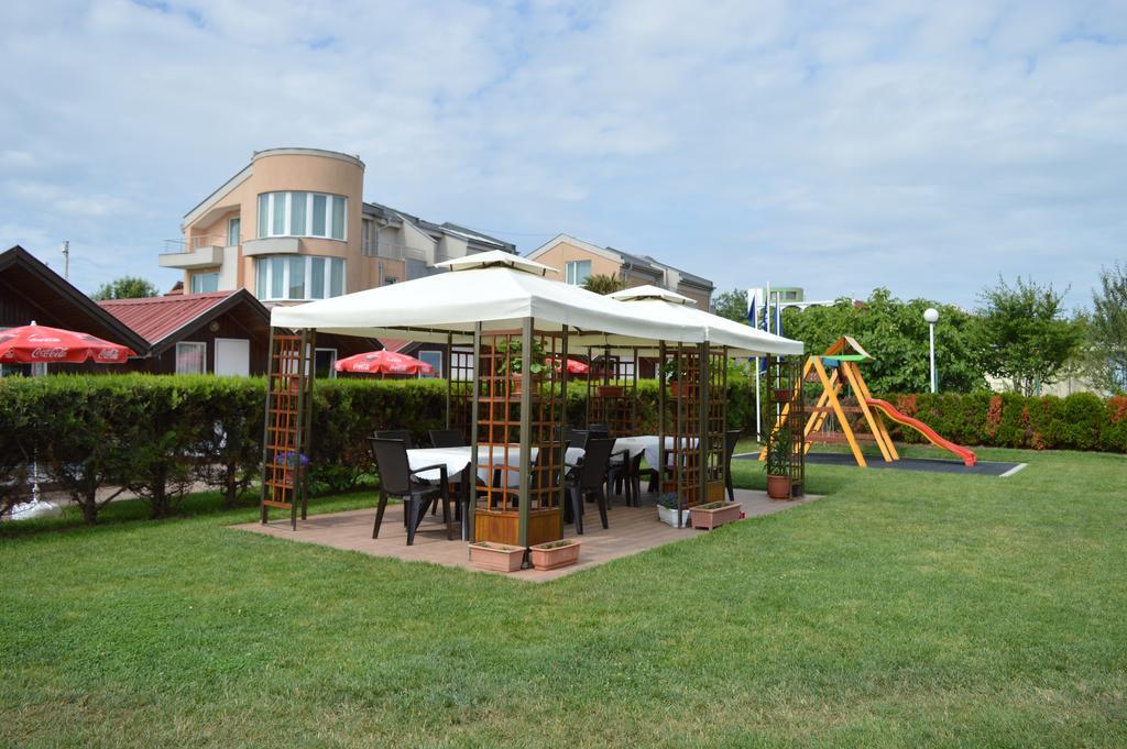 Zafo Hotel 3*